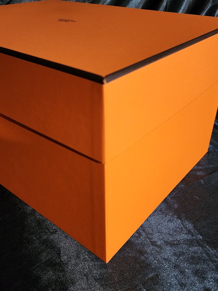 Authentic Hermes Empty Box #515 w/Tissue Paper, Booklet & Ribbon