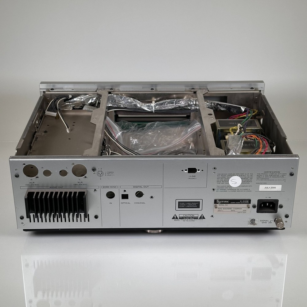 Esoteric X-03 SACD Player; Silver; AS-IS