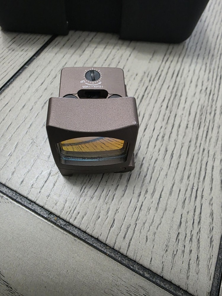 Lightly Used Red Dot Sight.