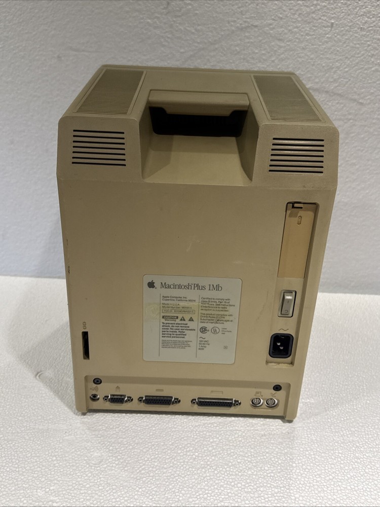 Vintage Apple Macintosh Plus M0001A