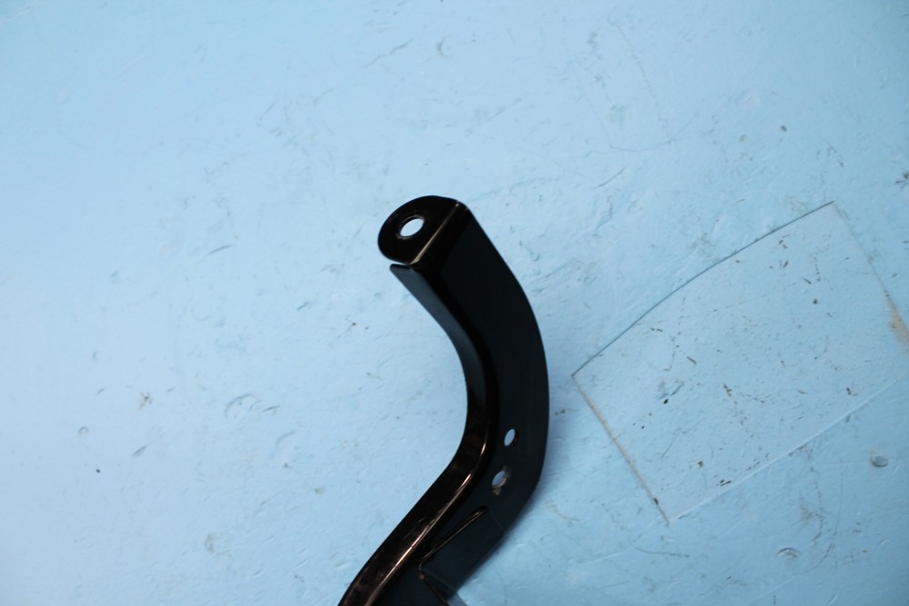 1459 98 HARLEY-DAVIDSON ELECTRA GLIDE FRONT FAIRING LEFT SUPPORT BRACKET