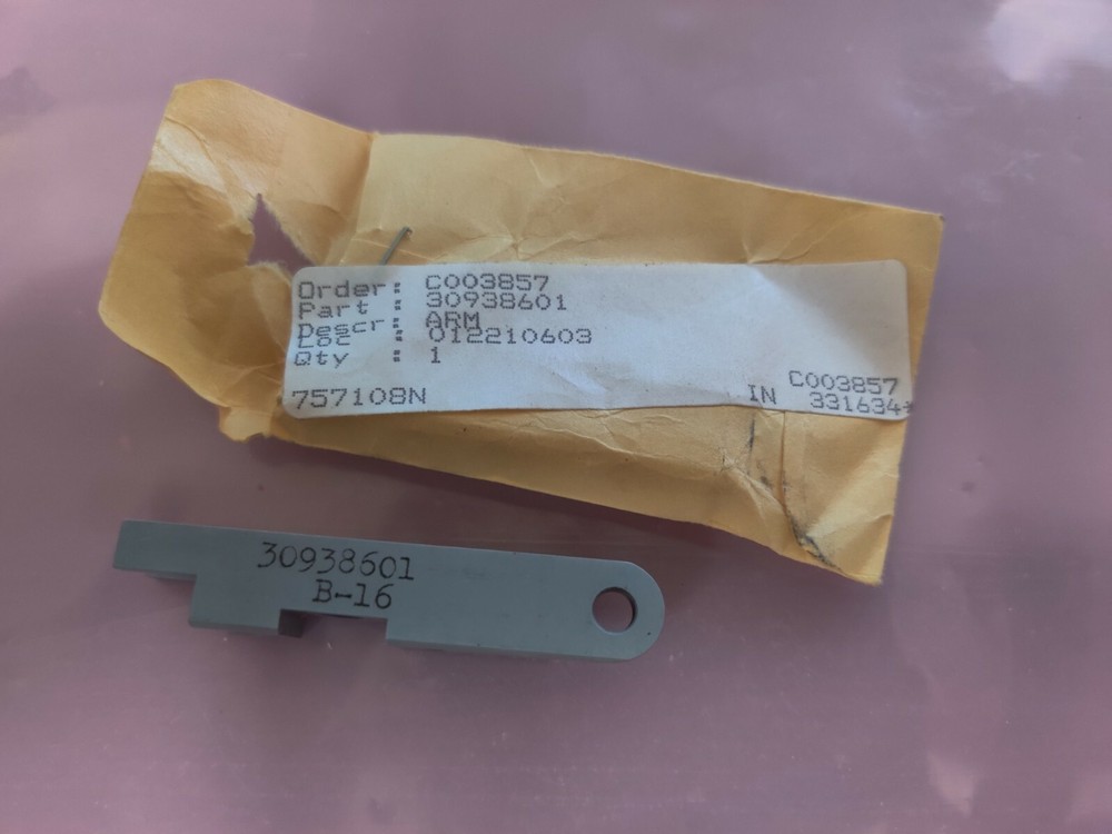 Universal Instruments Arm 30938601