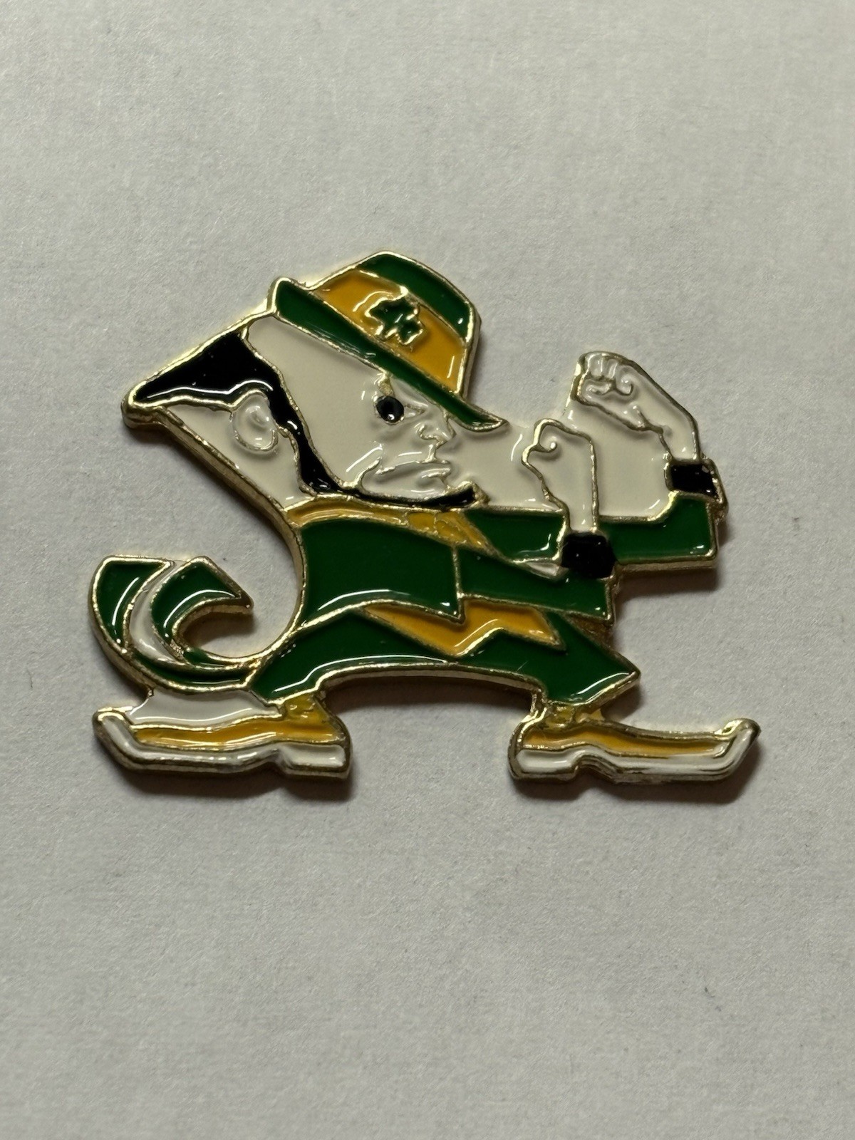 Rare Notre Dame 'Fighting Irish' NCAA 1" Die-Cut Magnet Golf Marker - A Beauty!