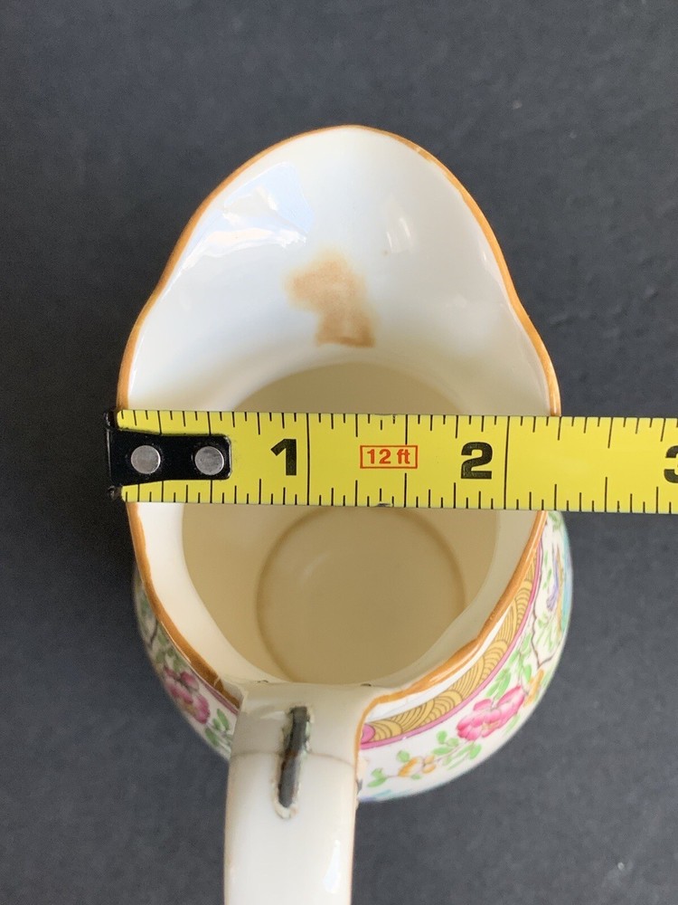 Mintons Small pitcher pheasant