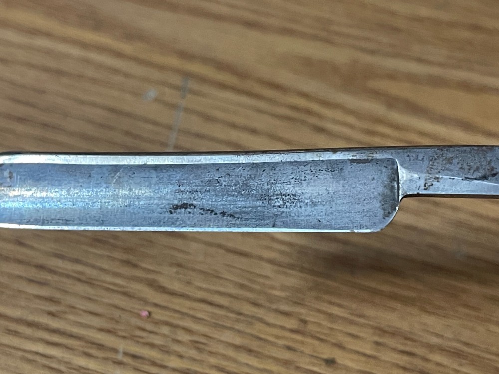 The Torrey Razor Straight Razor