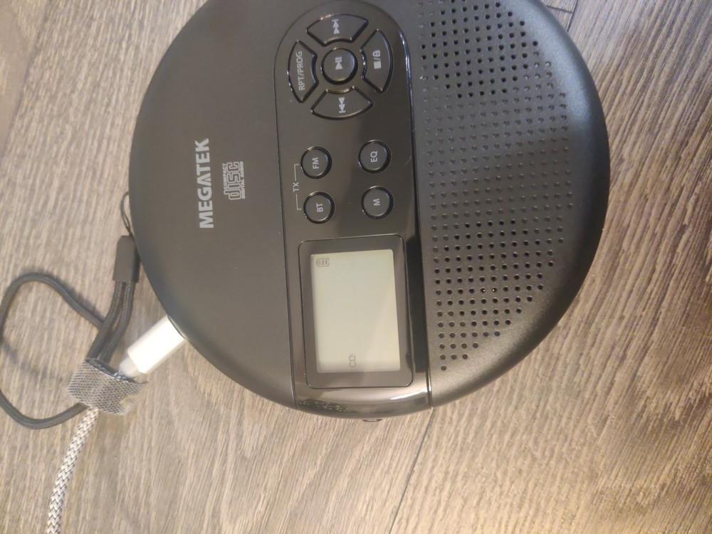 MEGATEK CP27BR Portable CD Player with Bluetooth, Black