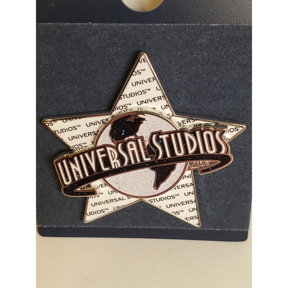 Universeal Studios Pin - 1..5"