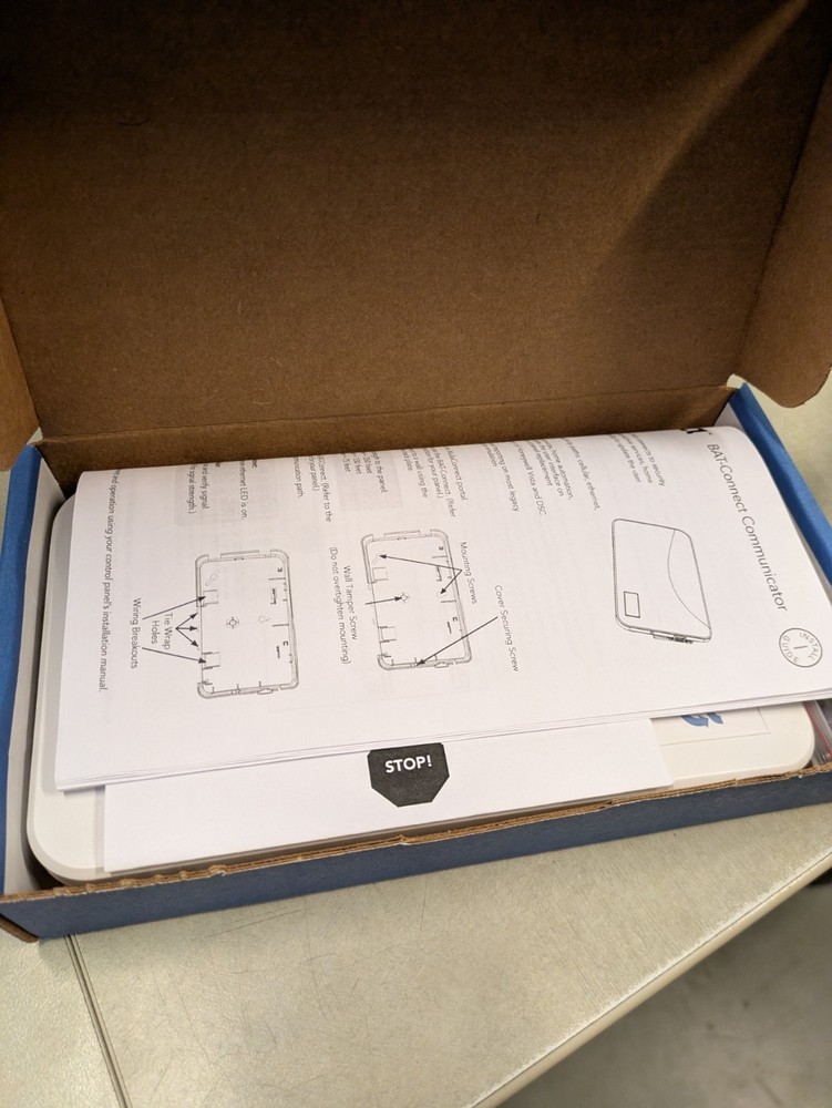 Alula Wireless Tri-path Communicator,5G Ready, AT&T, BAT-CONNECT-A