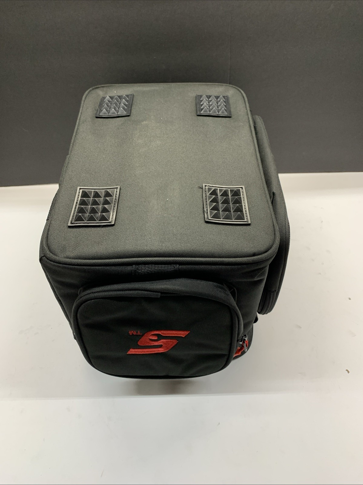 New Snap On SSX22P118 Tackle Cooler Bag 4 Plastic Divided Trays Factory Sealed