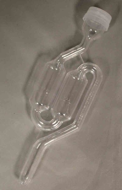 LD Carlson Twin Bubble Airlock