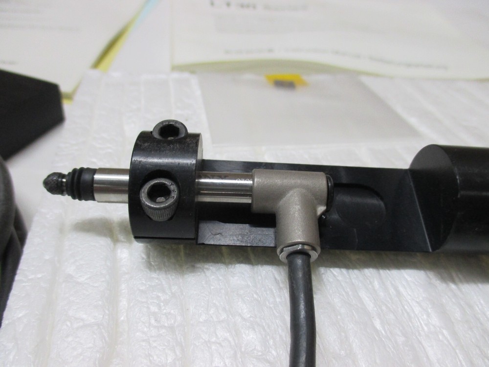 DK802LR RIGHT ANGLE PROBE 2MM STROKE SONY WITH MOUNT USED
