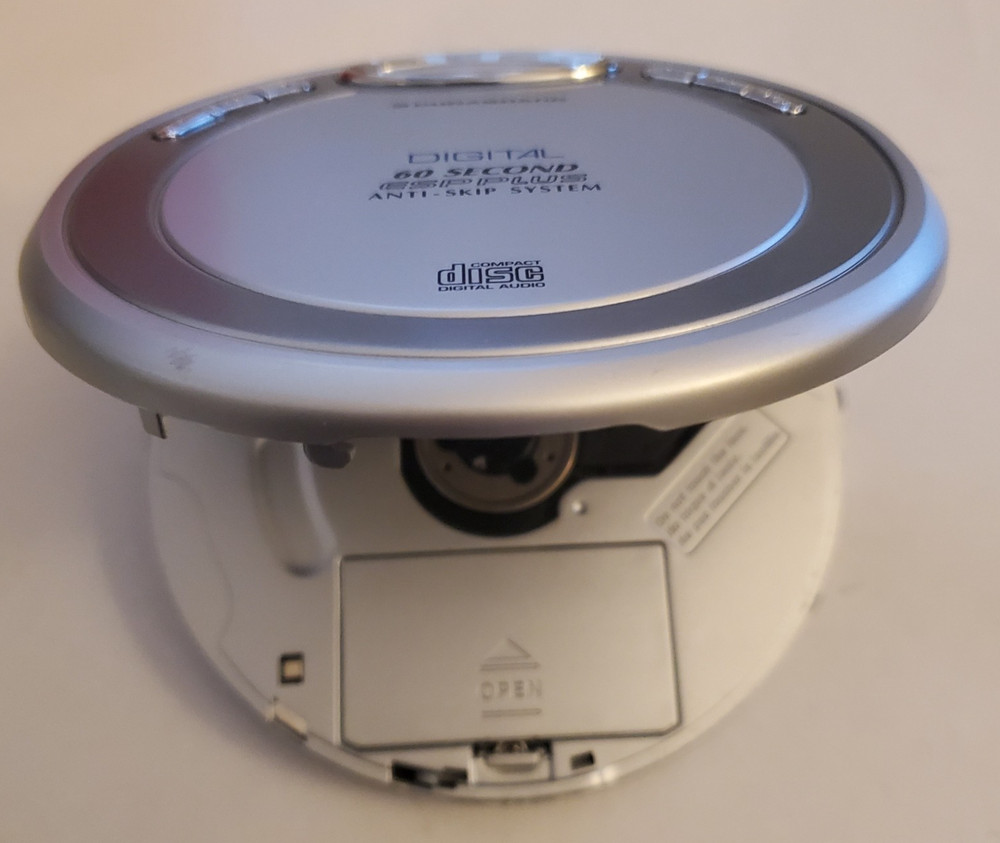 Durabrand, Digital 60 Second ESP Plus Anti-Skip Portable CD Player, CD-89 Tested