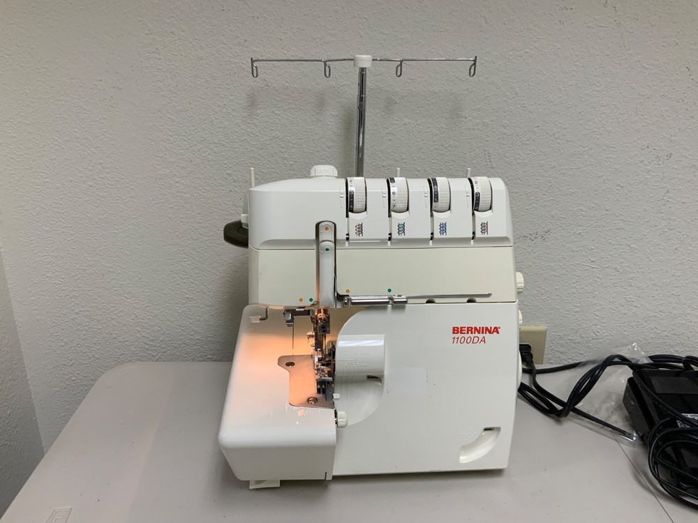 Bernina Overlocker Sewing Machine 1100DA, Fully Serviced!
