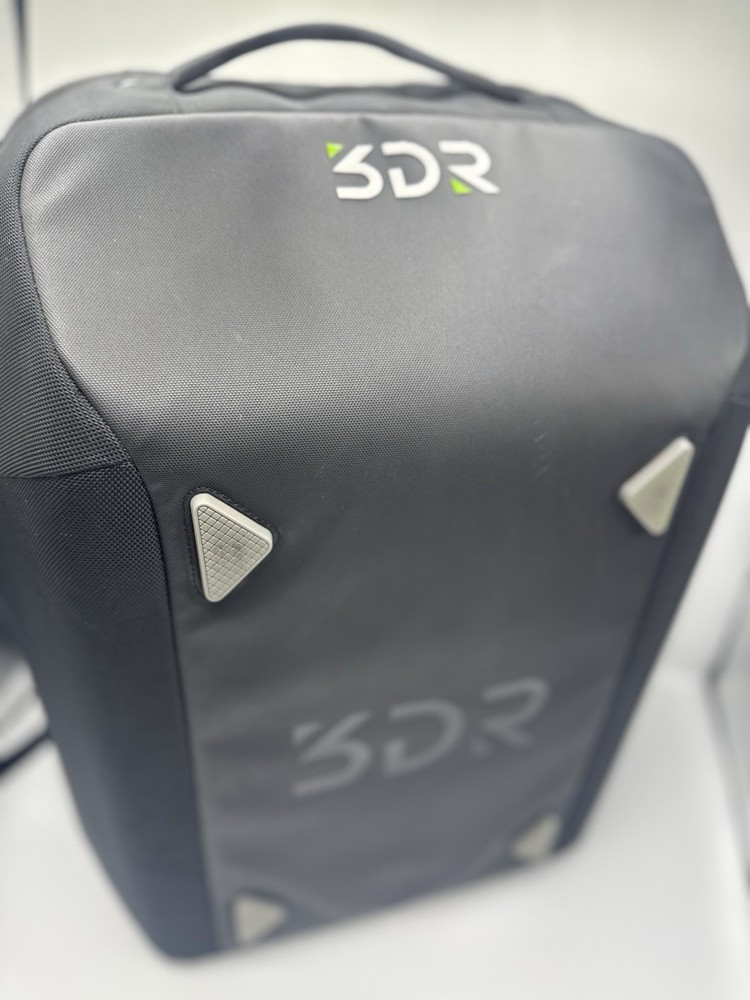 3DR Solo Smart Drone Bundle with Controller , Official 3DR Backpack great cond.