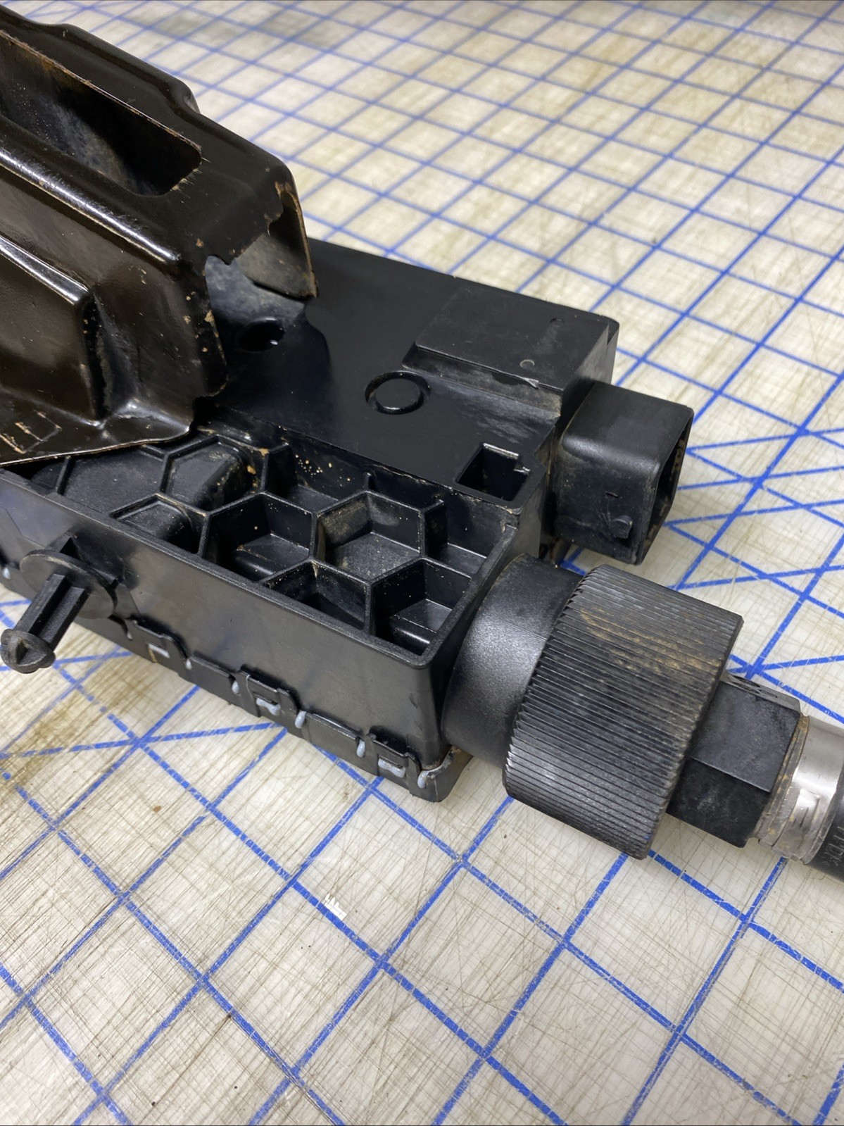 2010-2012 Subaru Outback / Legacy Emergency Parking Brake Motor Actuator Cable