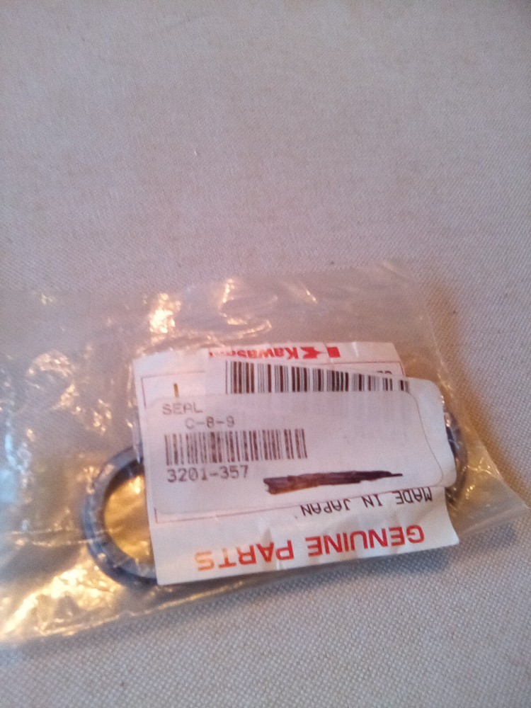 Kawasaki 3201-357 Seal