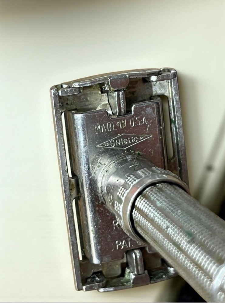 1960s Gillette Adjustable TTO Razor