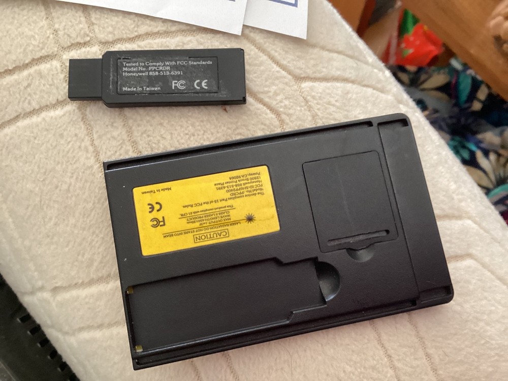 Honeywell Wireless Laser Presentation Remote with USB Receiver (Model PPCDR1)