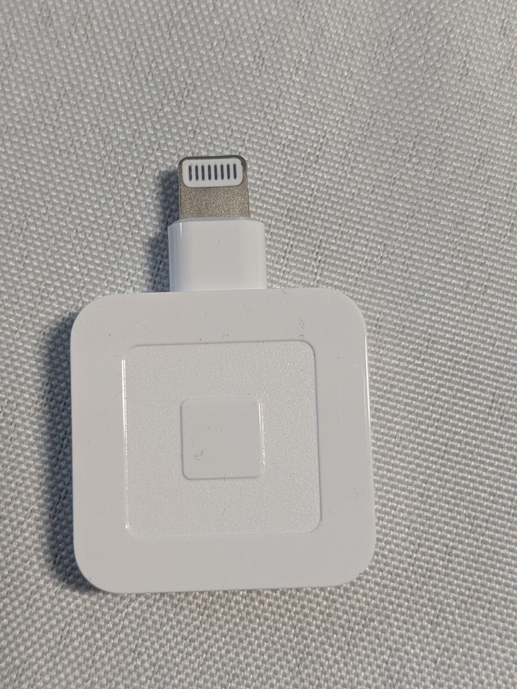 Square Reader SPM1-01 White Portable Mobile Credit Card Reader & Writer