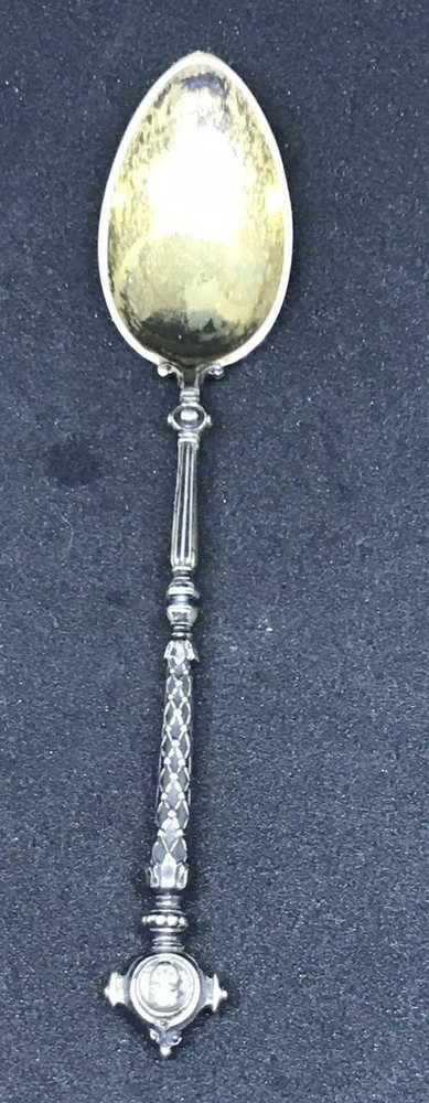 ANTIQUE 800 SILVER GERMANY TEASPOON MEDALLION FACES .