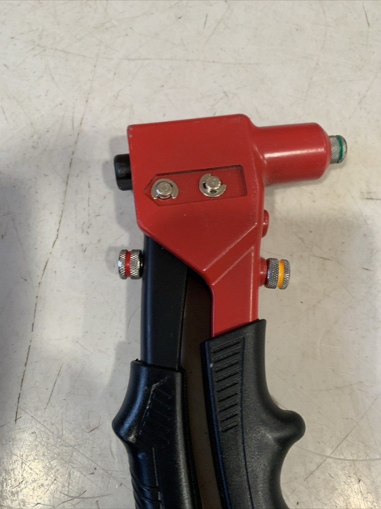 Arrow One Handed Riveter Tool Riveting Gun - Model RT188M