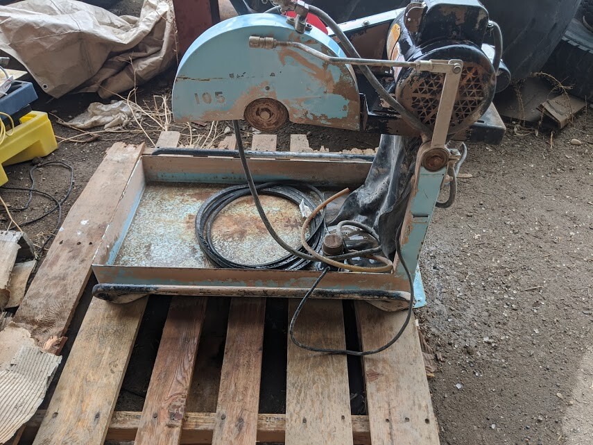 Diamant tile saw