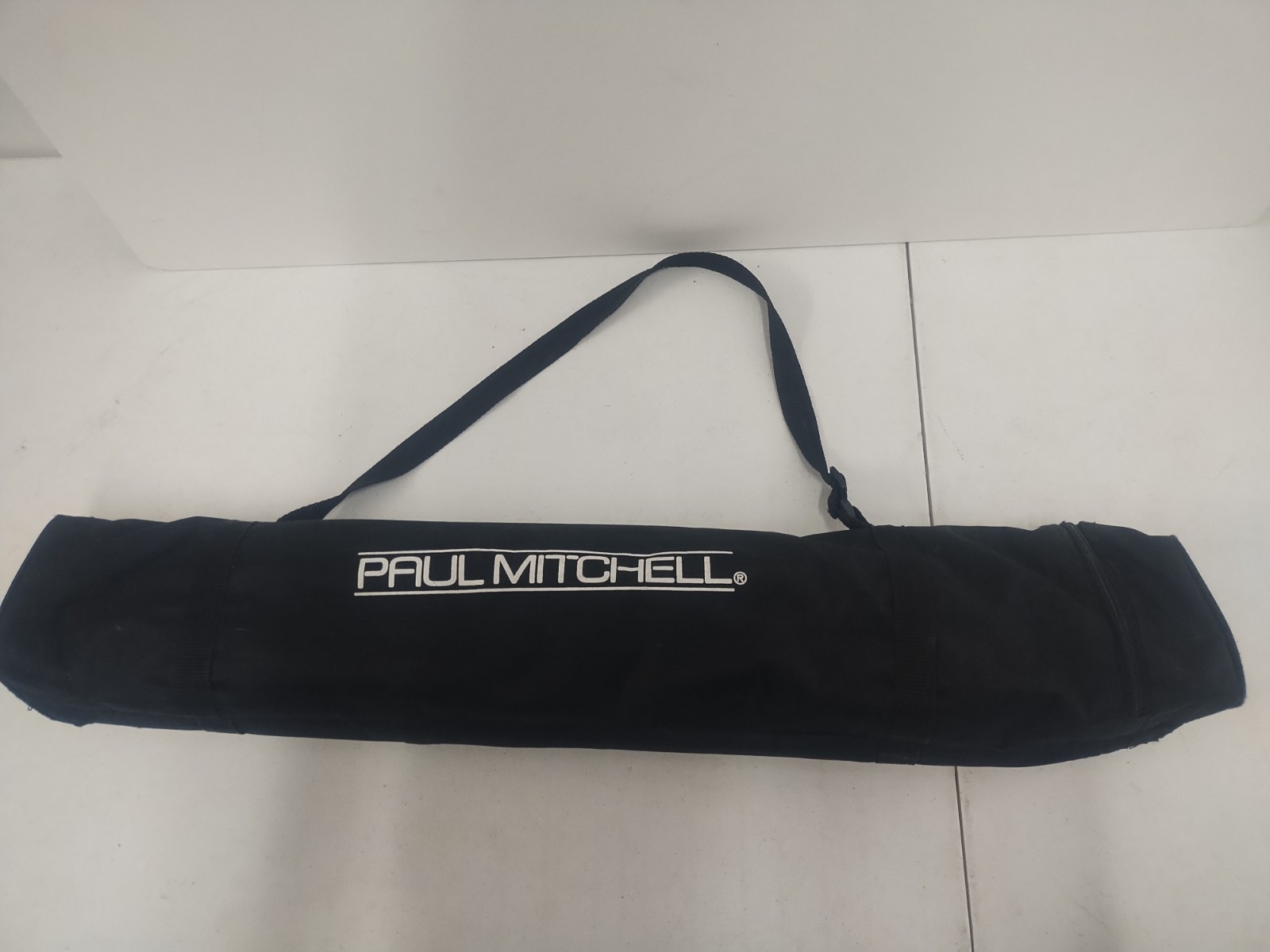 Paul Mitchell School Pro Mannequin Styling Head holder Tripod with Carrying Case
