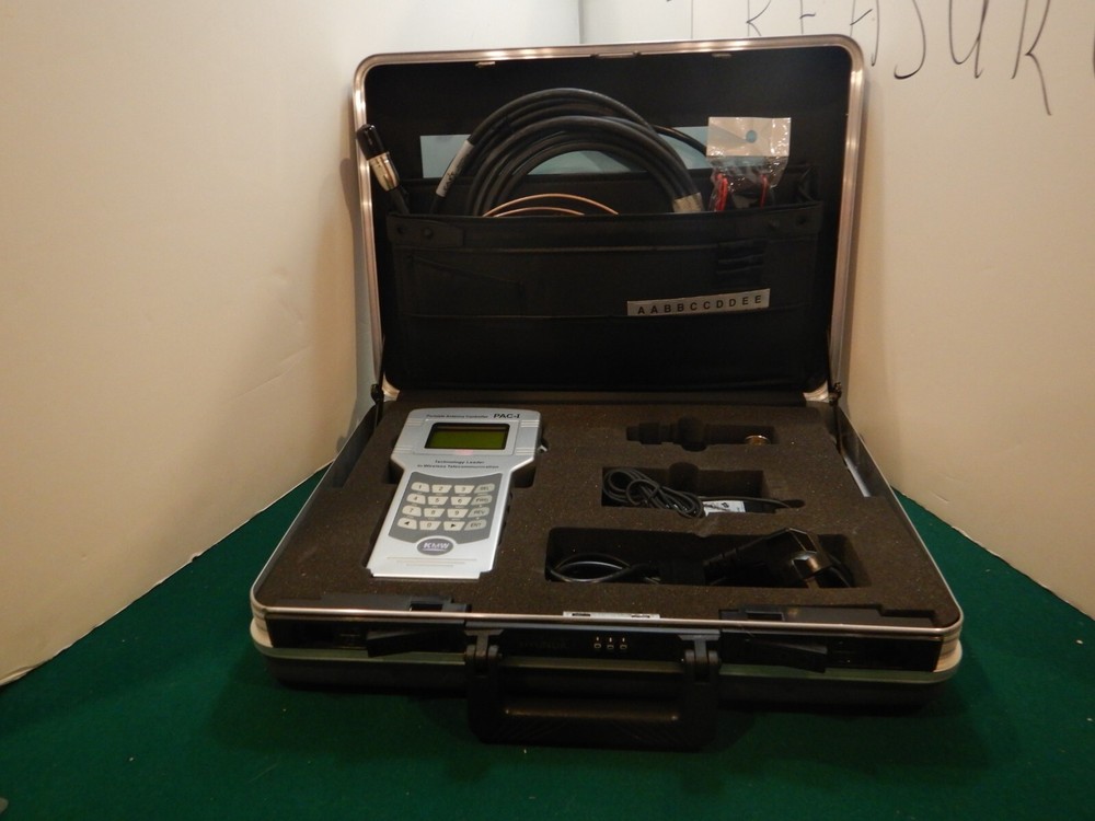 KMW PAC-I PORTABLE ANTENNA CONTROLLER KIT_USED