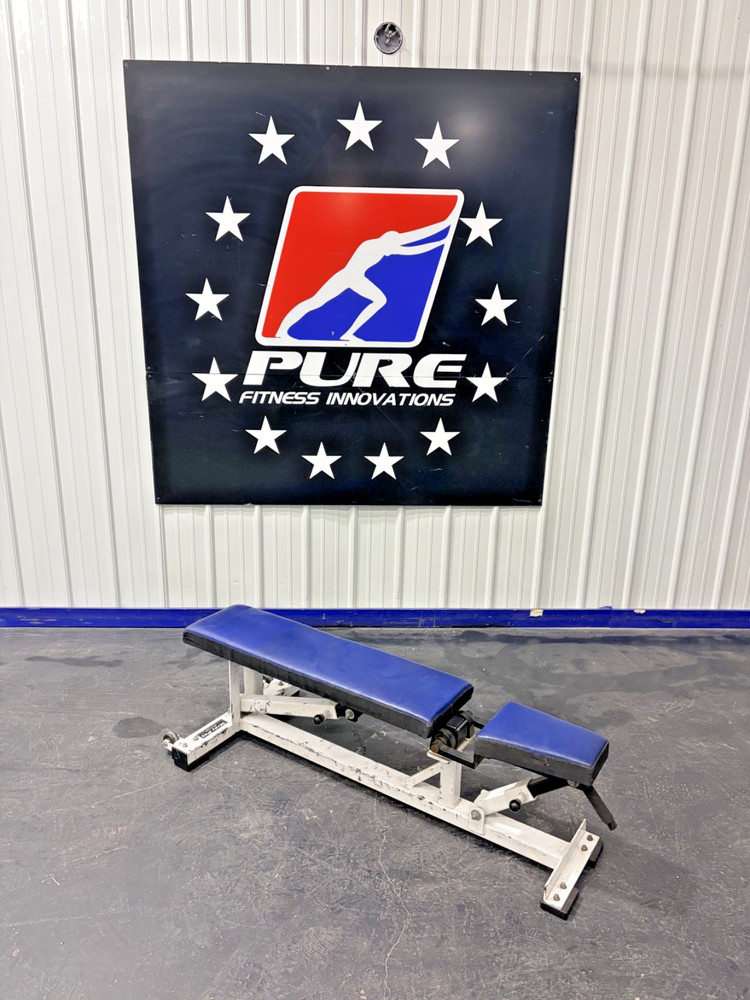 Stray Dog | Multi-Adjustable 0-90 Bench