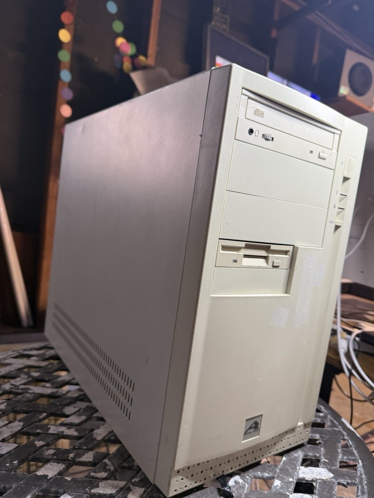 Ready for Games Windows 98 PC vintage PC Tested