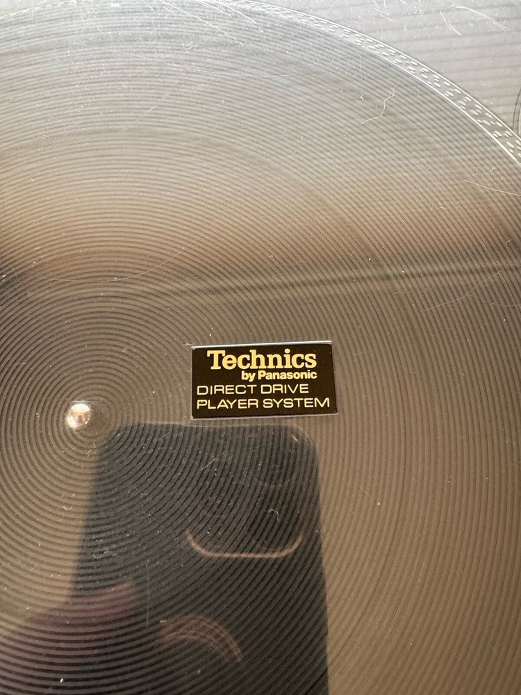 Vintage Technics SL-1510 Direct Drive Turntable WORKING