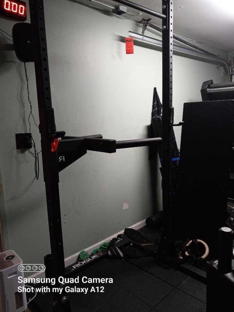 Rogue S-2 Squat Stand - preowned