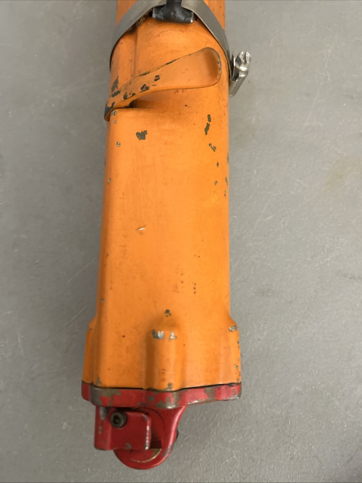 APT 720 Pneumatic Compression Rivet Squeezer air riveter aircraft