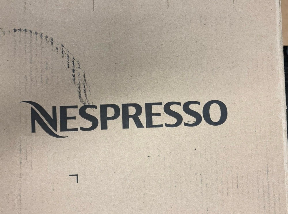Nepresso Ventuo Automatic Espresso Machine Black