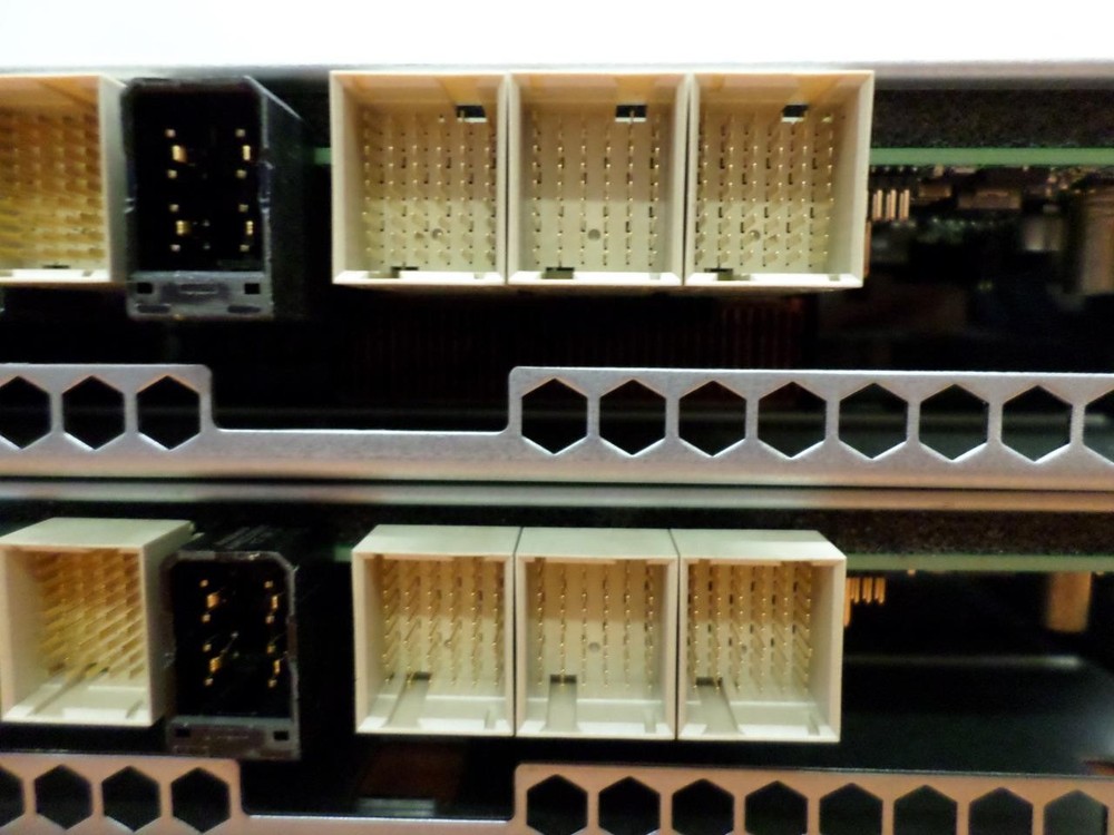 Dell Storage SCv2000/SCv2020 1G-iSCSI controller