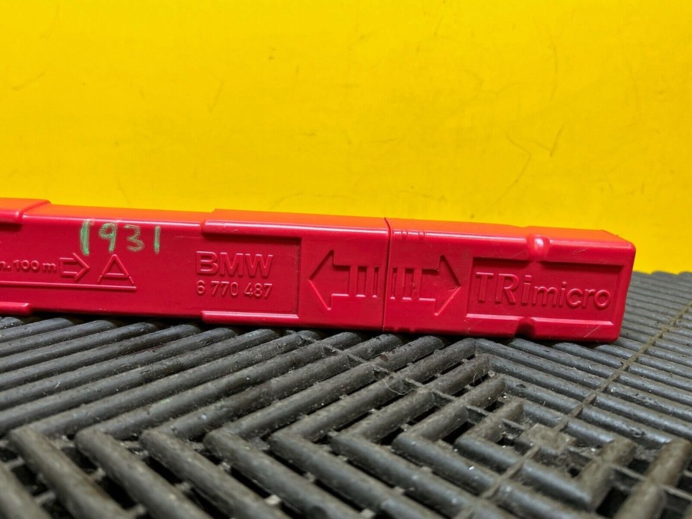 BMW Hazard Warning triangle with container 71606770487 6770487