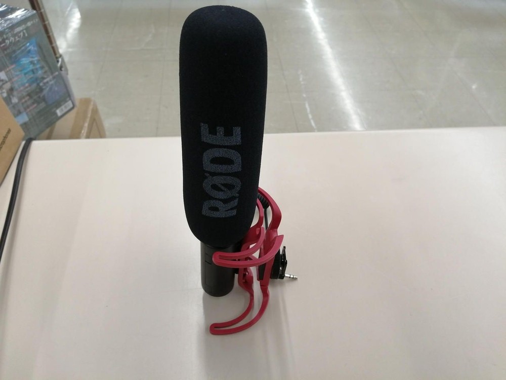 RODE Condenser Microphone VIDEOMIC Used