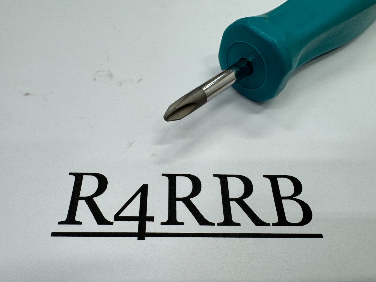 Snap-on Tools USA RARE TEAL 2pc Hard Standard Handle Stubby Screwdriver Set