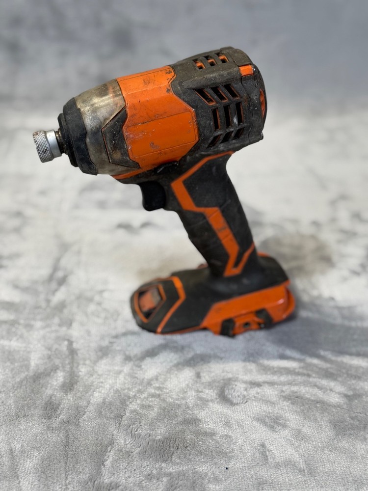 RIDGID 18V Lithium-Ion 1/4” Impact Driver UNTESTED, POOR CONDITION