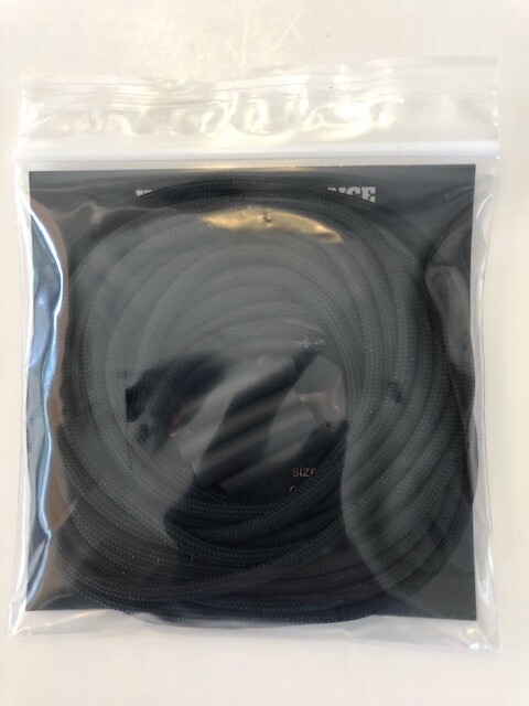 1 pair ..MIL- SPEC 550 Paracord ...6' Boot Laces ...+ 1 Decal ......Black