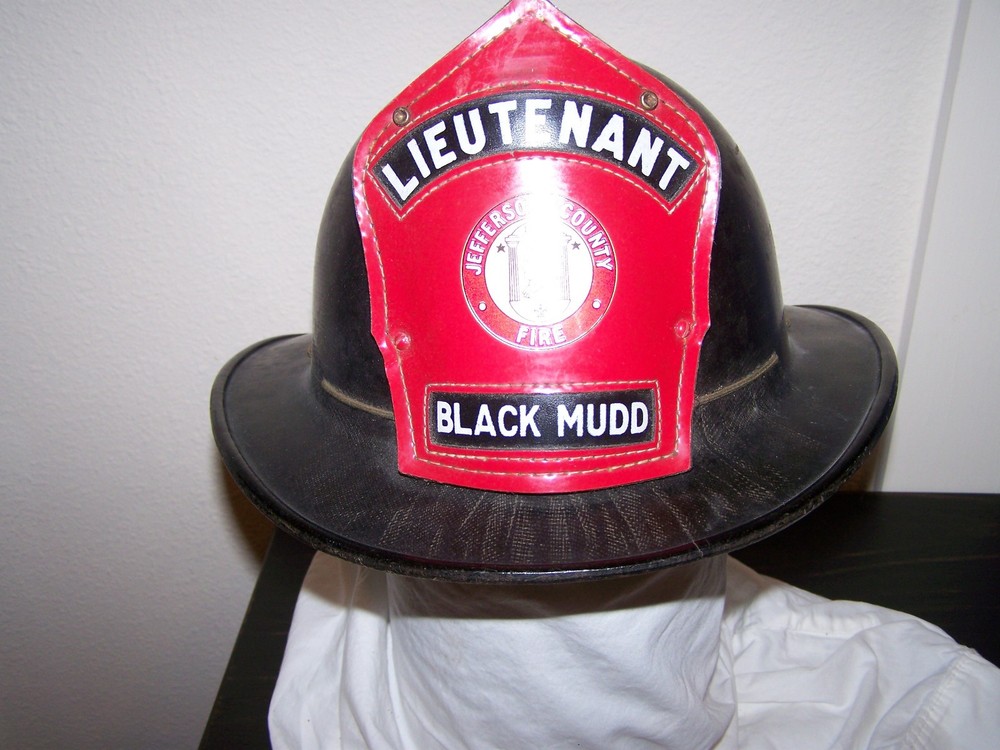 FIREMAN'S HELMENT VINTAGE