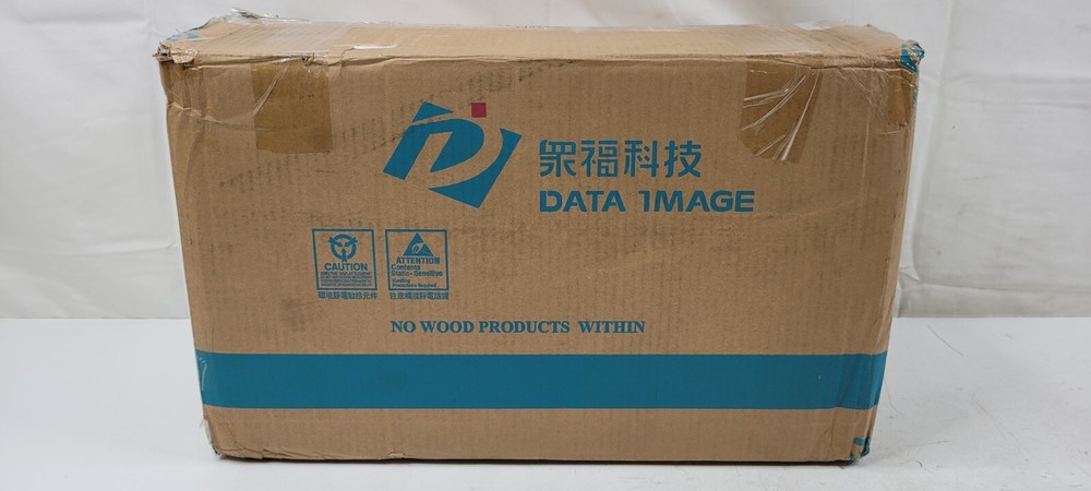 DATA IMAGE FG050701DSSWBGL2 5.7-inch 320*240 LCD Display PANEL NEW