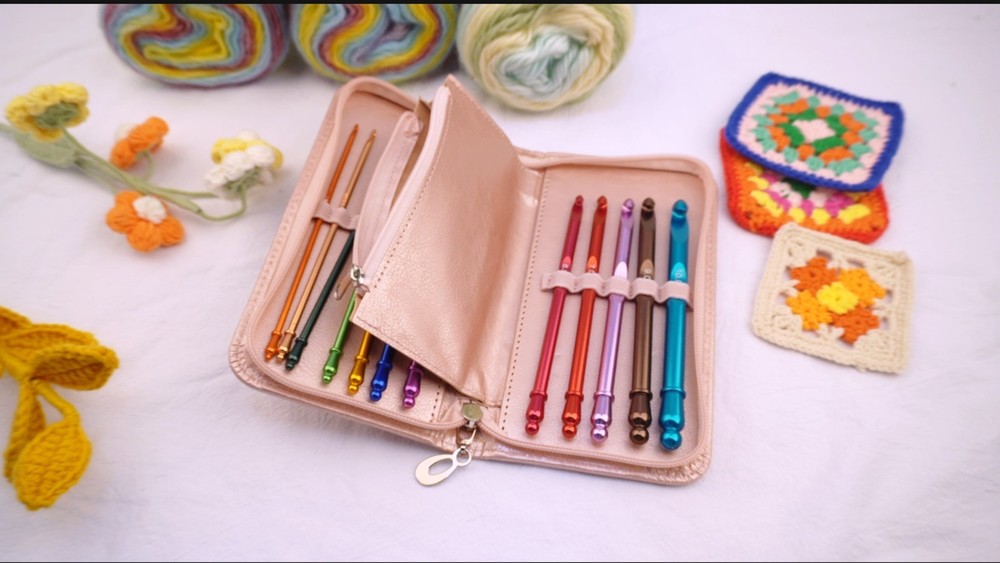 Ergonomic Inline Crochet Hook Set with Case, Non-Slip for Arthritic Hands, 3mm-1