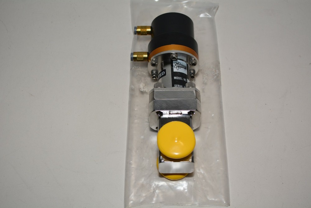 MDC KGV-625V-P Pneumatic Gate Valve