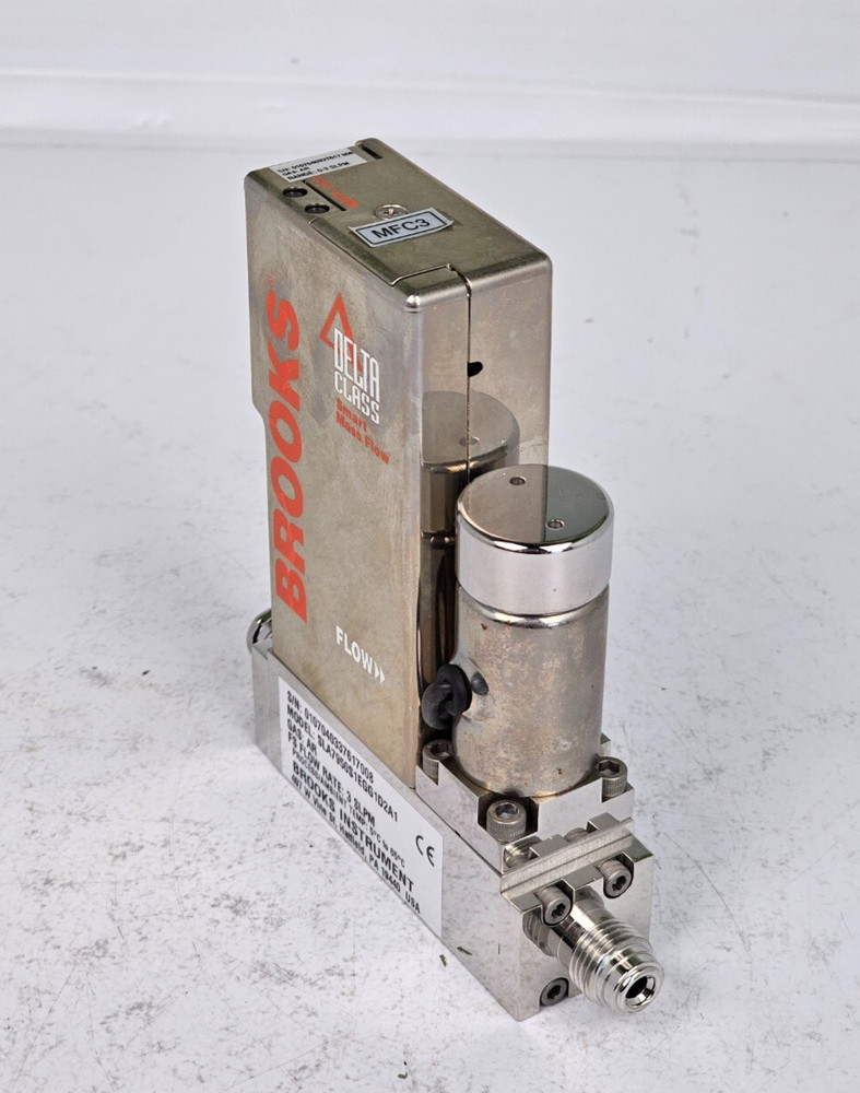 Brooks Instrument mass flow controller MFC SLA7950S1EGG1D2A1 AR 3 SLPM