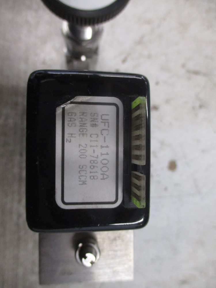 Unit Instruments Mass Flow Controller UFC-1100A Range: 200 SCCM Used