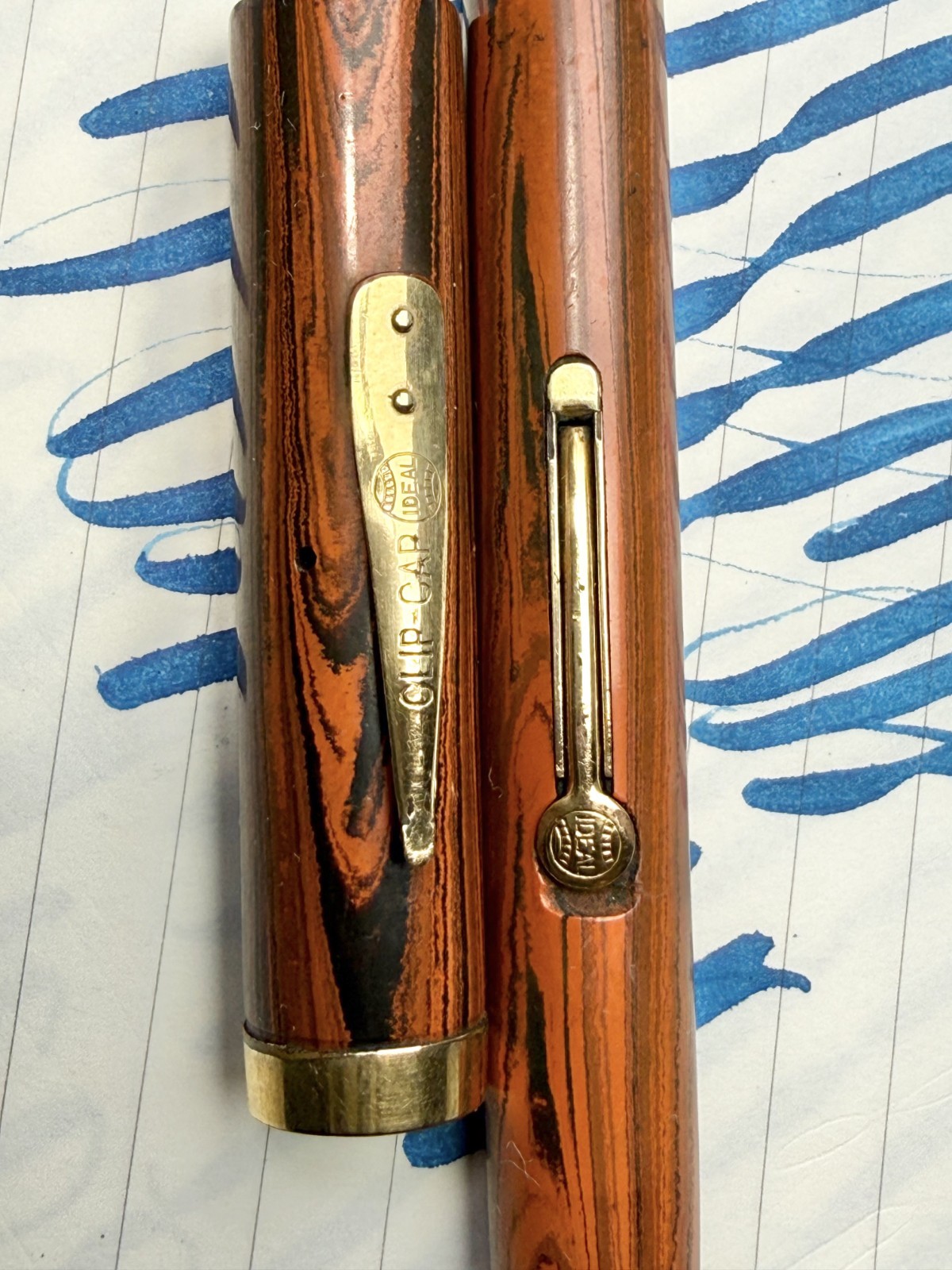 Waterman 52 Red Ripple 14K Gold nib super flex wet noodle (video)