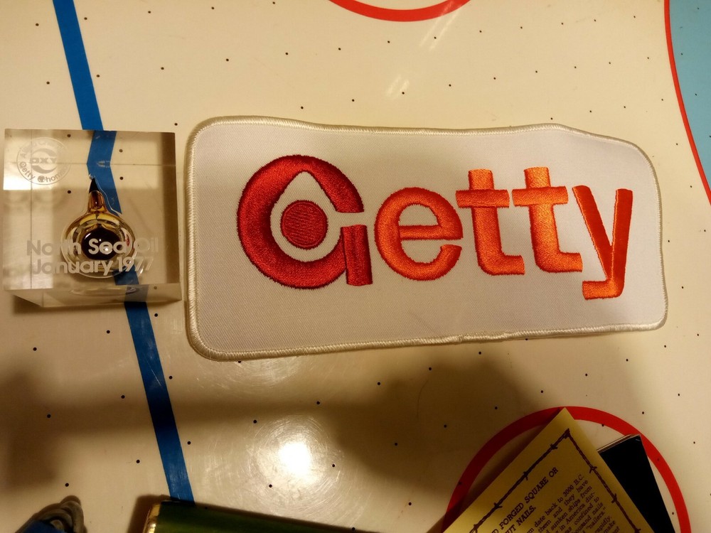 Vintage Large Getty Oil Gas Patch