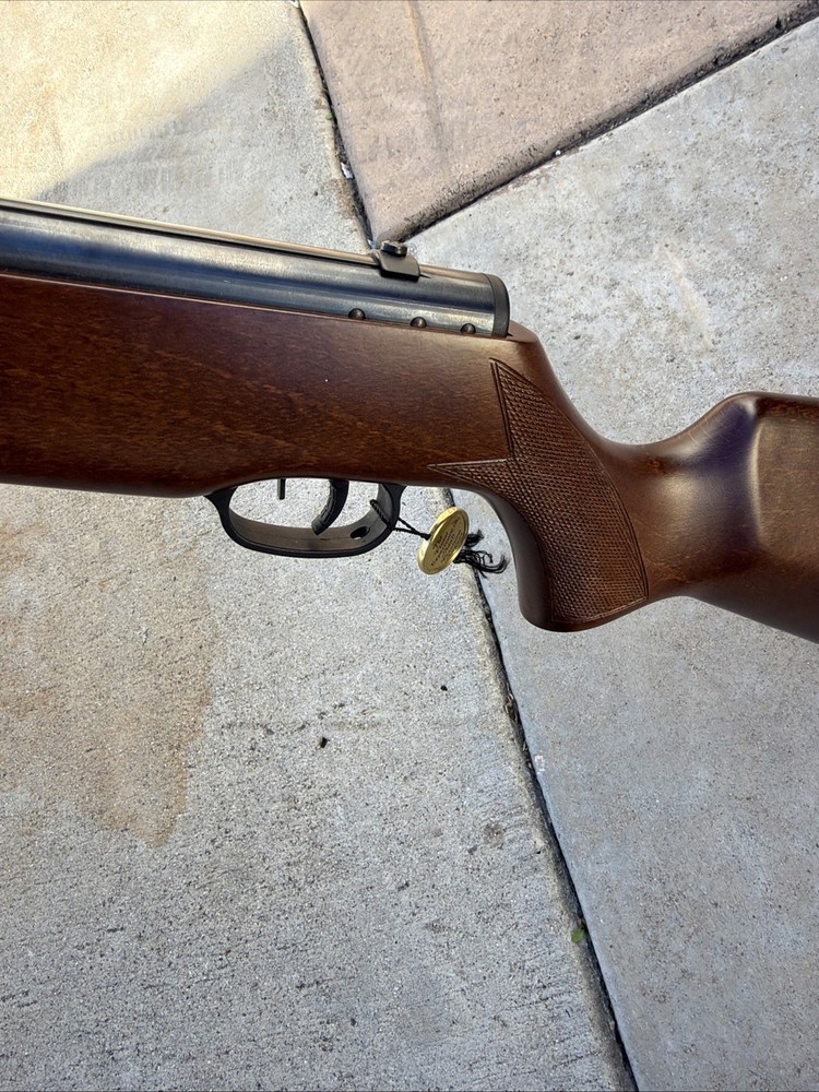 Beeman S1 Air Rifle by Beeman