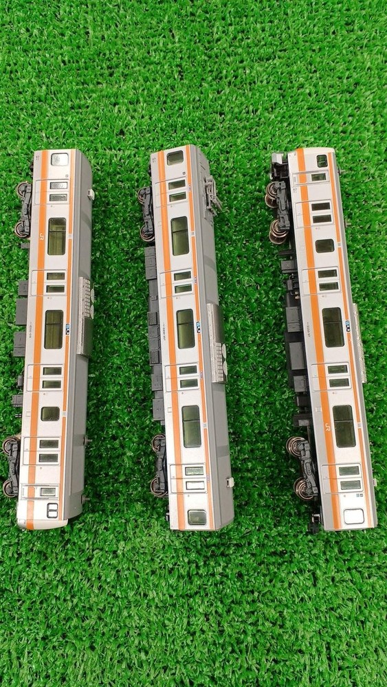 KATO Basic Set 3 Cars E233 Series Chuo Line